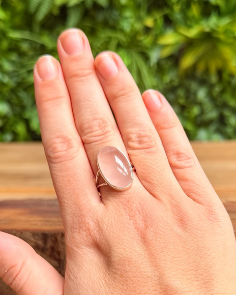 Rose quartz ring in sterling silver - size Q