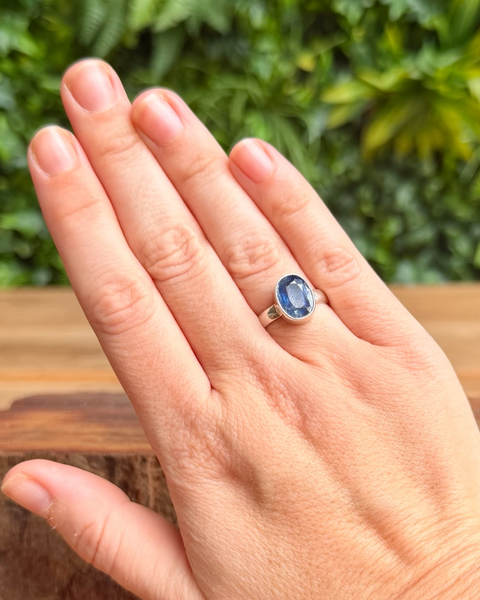 Faceted kyanite ring in sterling silver - size N