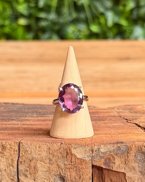 Faceted amethyst ring in sterling silver - size N