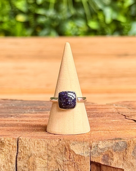 Blue goldstone ring in sterling silver - size O