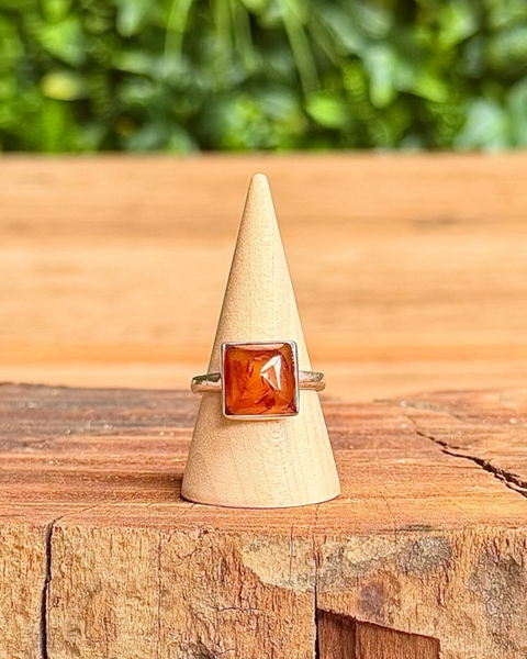 Amber in sterling silver ring - size N