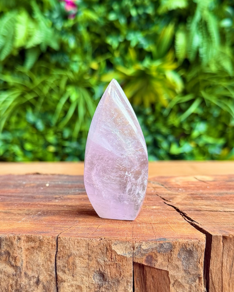 amethyst flame shaped carving
